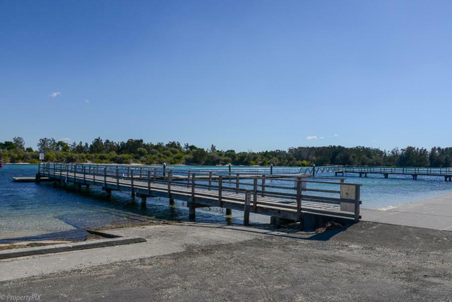 Jamaica Holiday Units Forster Εξωτερικό φωτογραφία